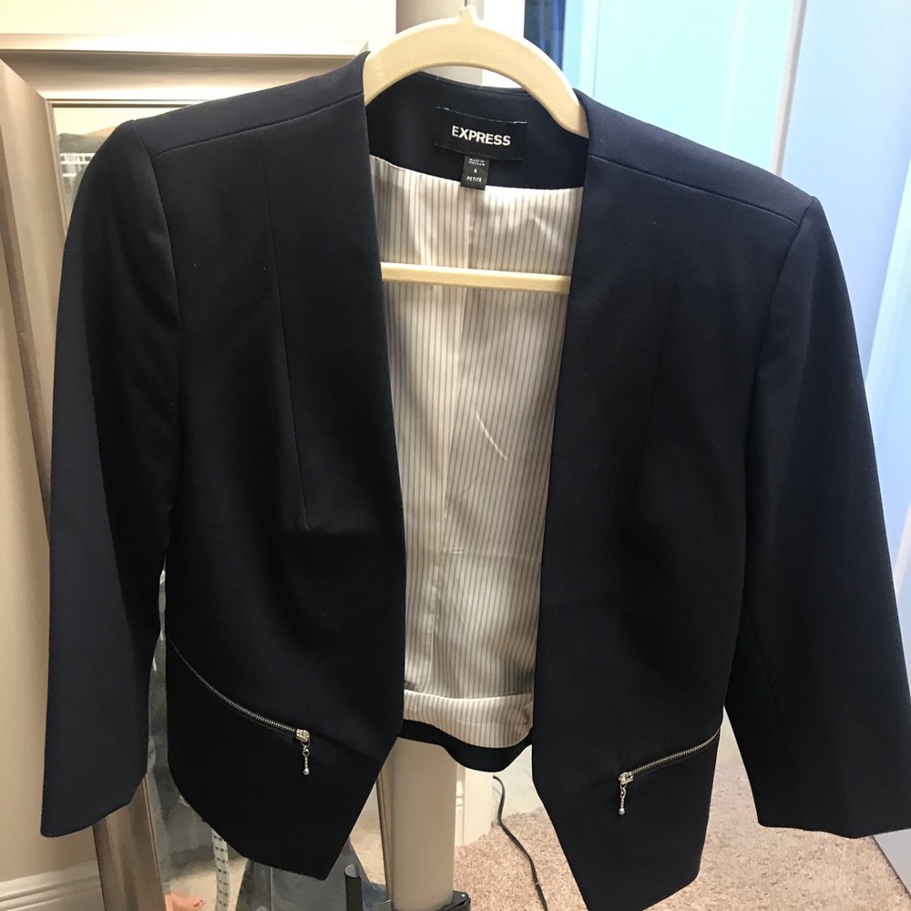 Express 3/4 Sleeve Navy Cropped Cutaway Blazer